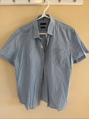 RW&CO. Men's Short-Sleeve Navy and White Micro-Print Button-Down Shirt